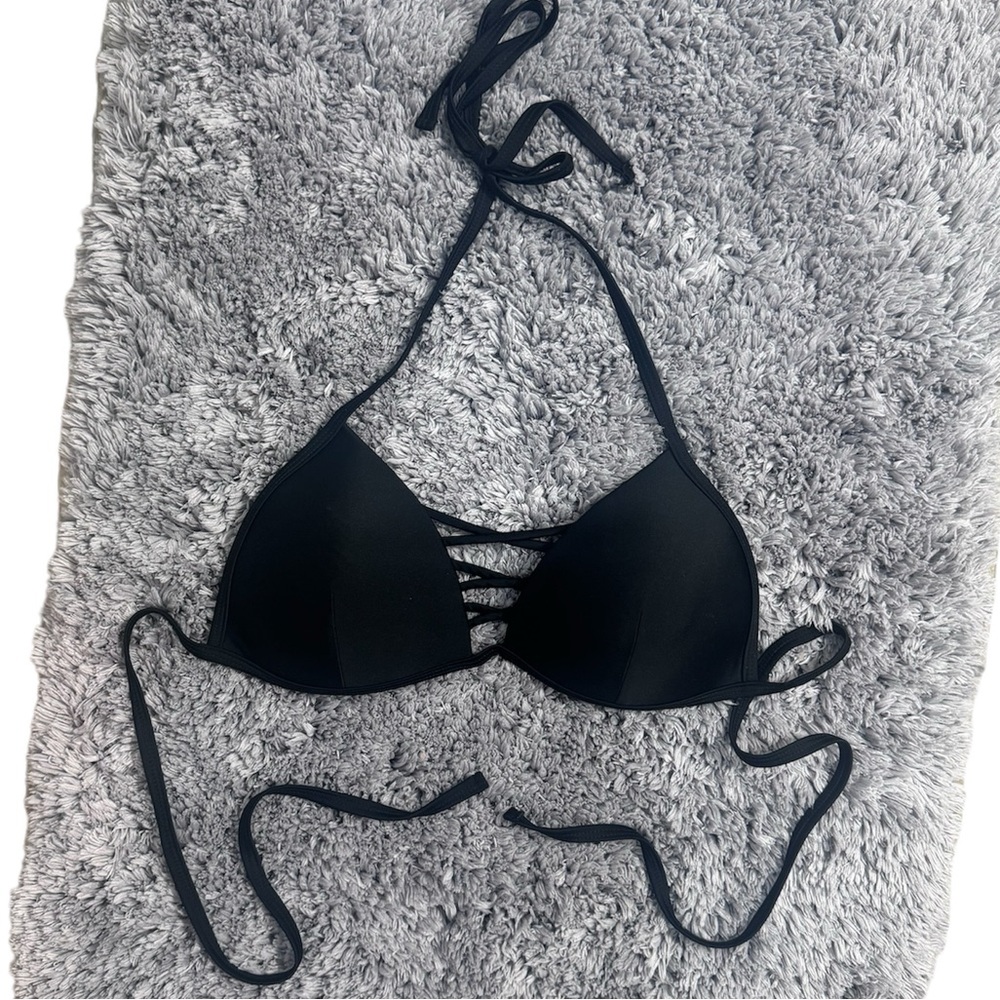 Black Crisscross Push-up Bikini Top size Medium